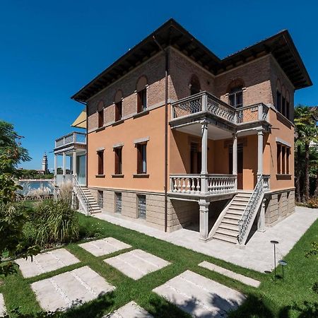 Ca' Delle Contesse - Villa On Lagoon With Private Dock And Spectacular View Lido di Venezia Exterior foto