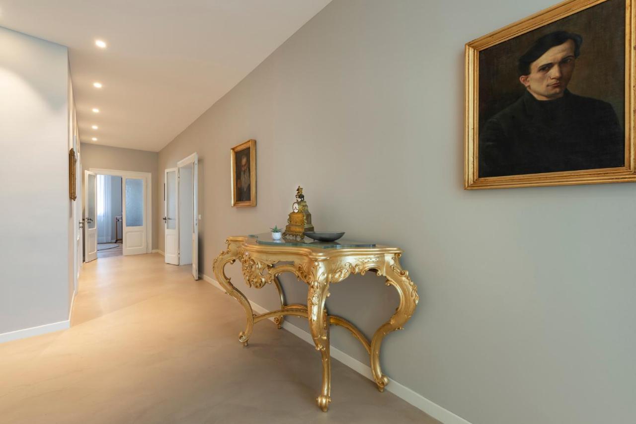 Ca' Delle Contesse - Villa On Lagoon With Private Dock And Spectacular View Lido di Venezia Exterior foto