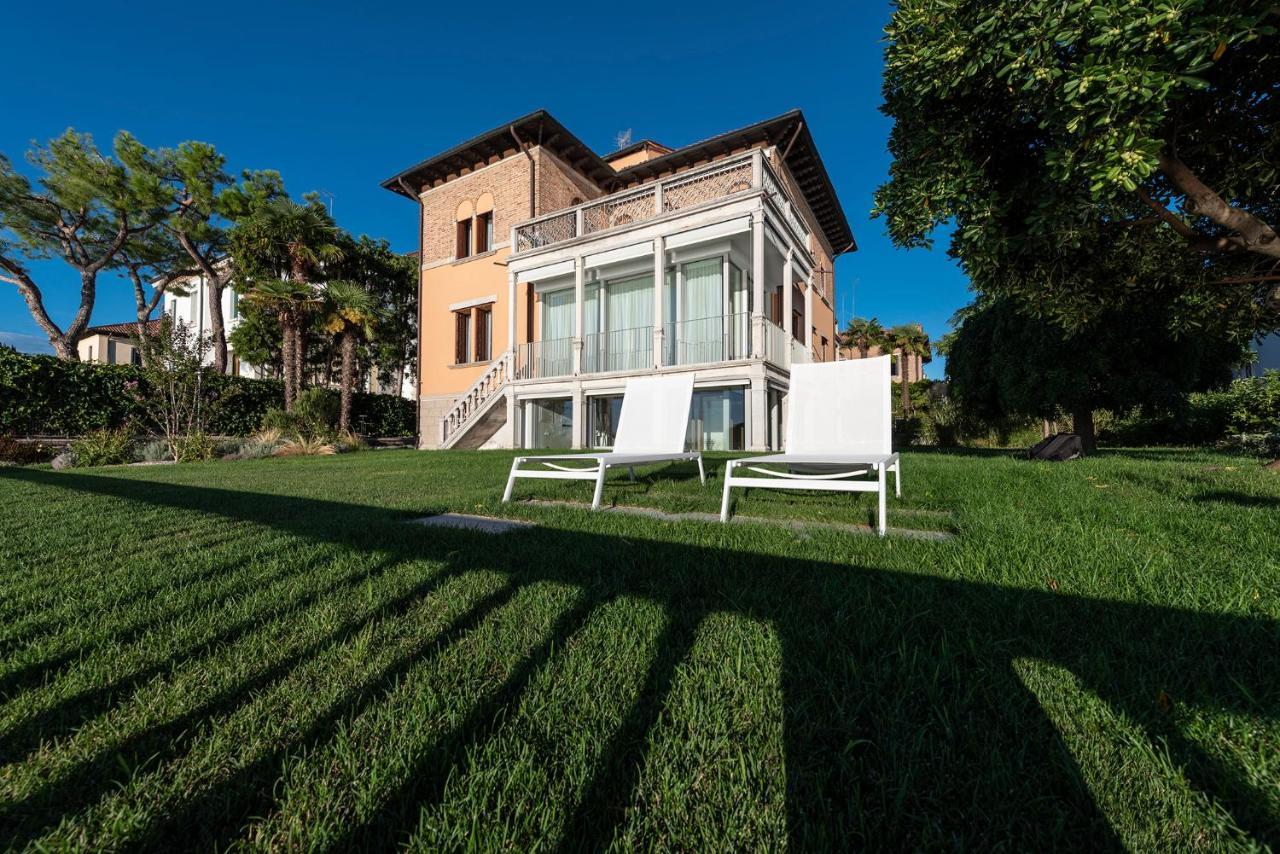 Ca' Delle Contesse - Villa On Lagoon With Private Dock And Spectacular View Lido di Venezia Exterior foto